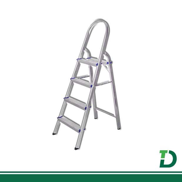 Escada de Alumínio 4 degraus Escadas Real