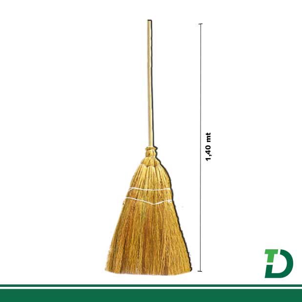 Vassoura Caipira de Palha Seca